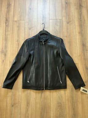 Wilsons Leather Black Leather Zip-Front Bomber Jacket